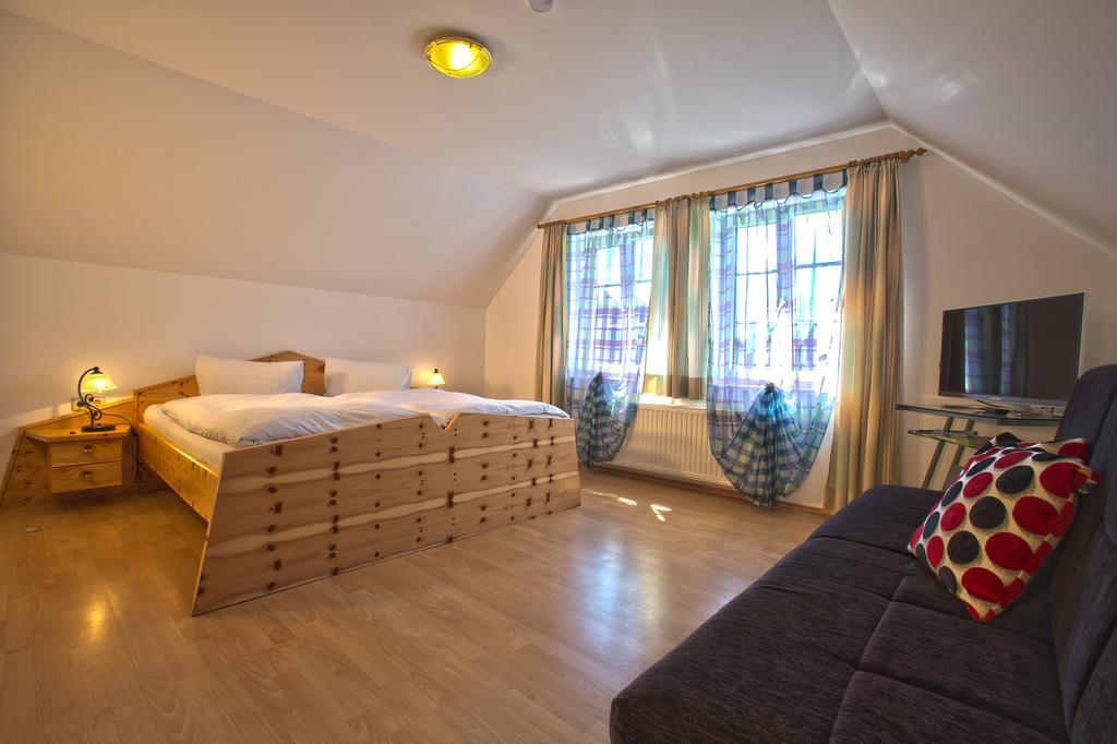 Haus Moser Wörschach Habitación foto